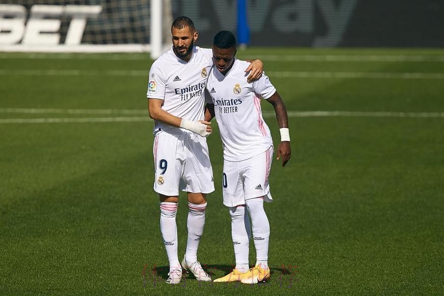 维尼修斯社媒:300场里程碑! 一场糟糕的失利